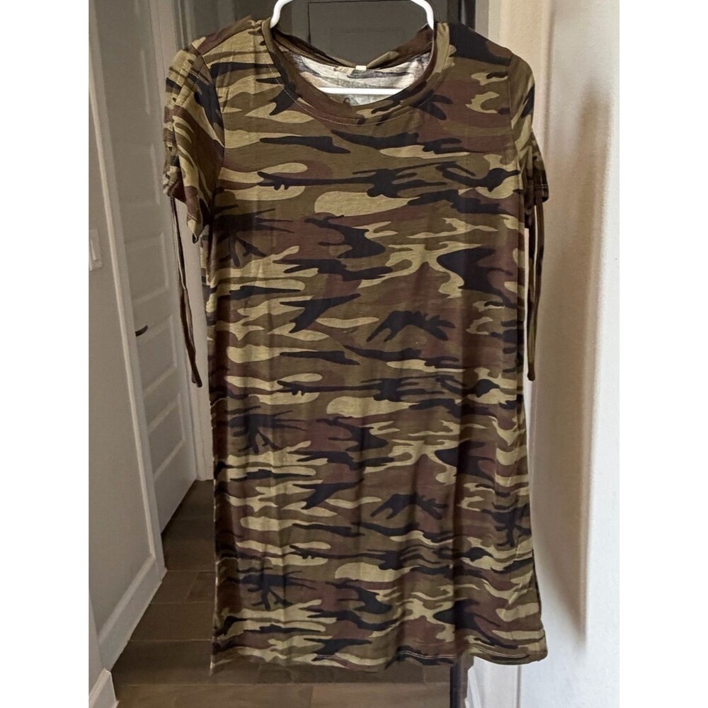 Hayden Los Angeles Camo Tie-Sleeve Mini Dress in Olive & Brown S